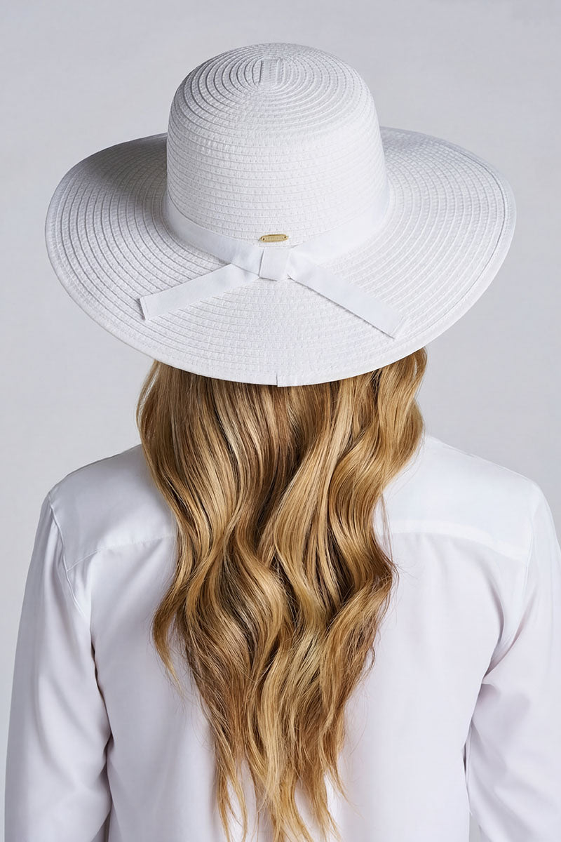 Shelly Lightweight Shapeable Travel Hat | White