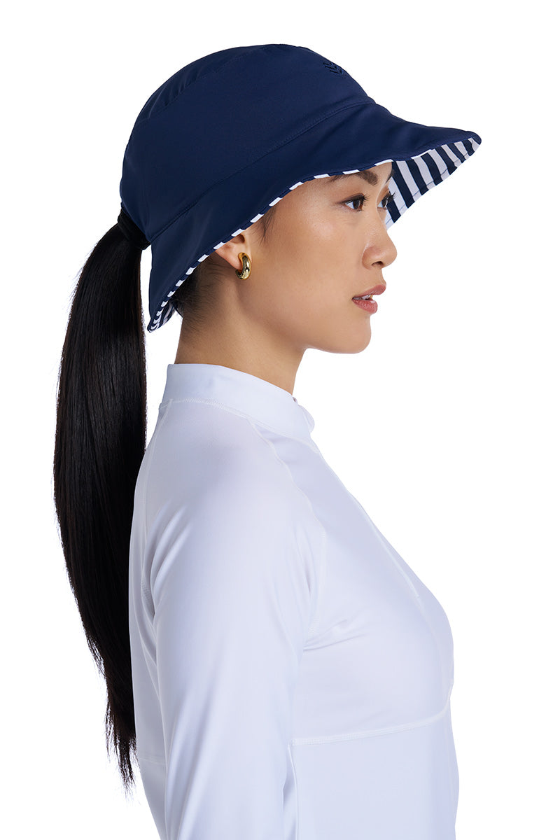 Women's Ariel Reversible Chlorine Resistant Pool Hat | White/Navy Stripe