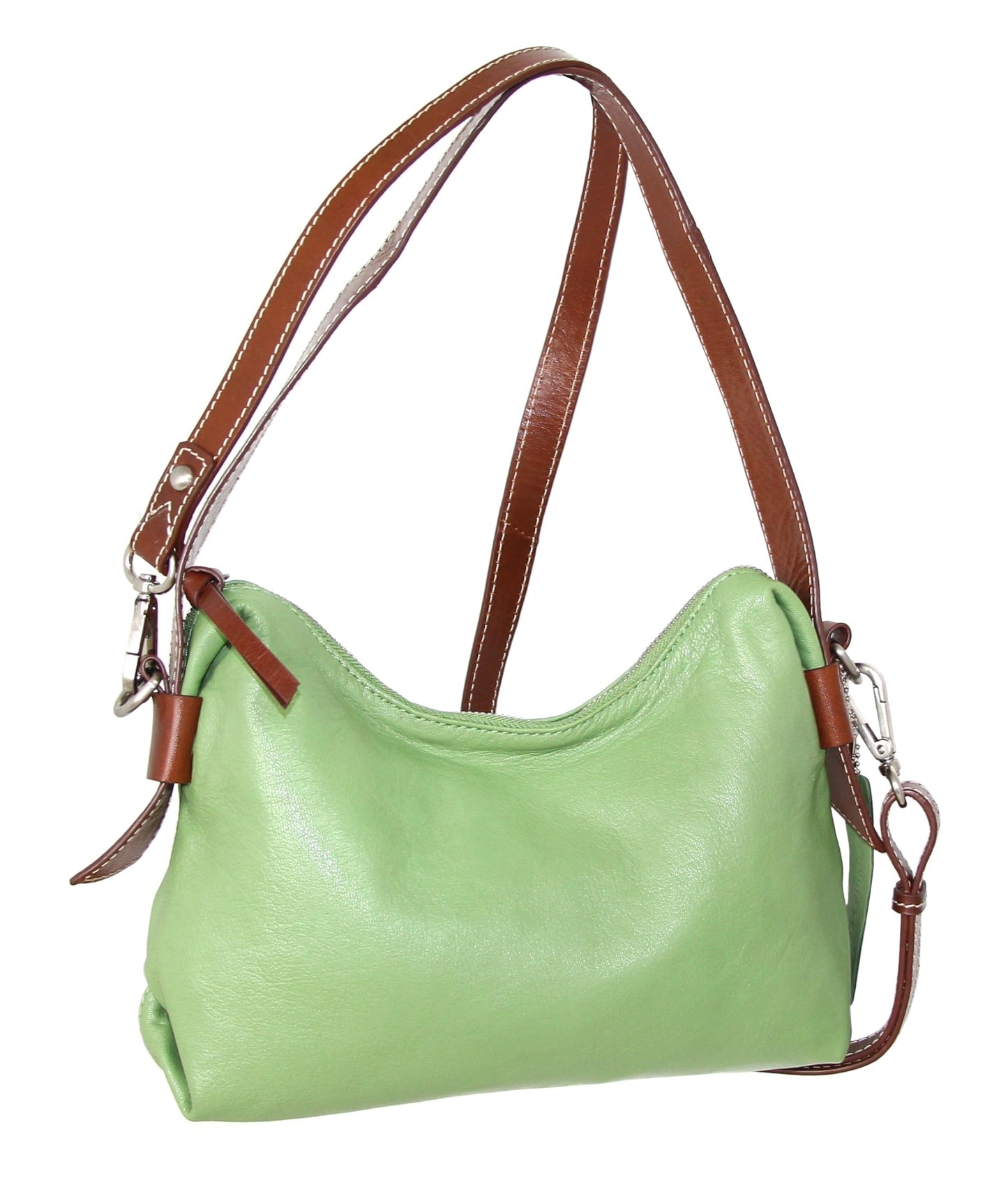 Noreen Hobo in Leaf