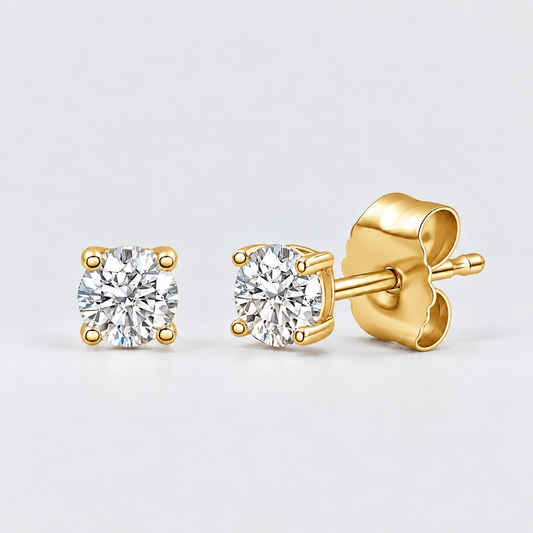 Love 1/4-Carat Diamond Stud Earrings