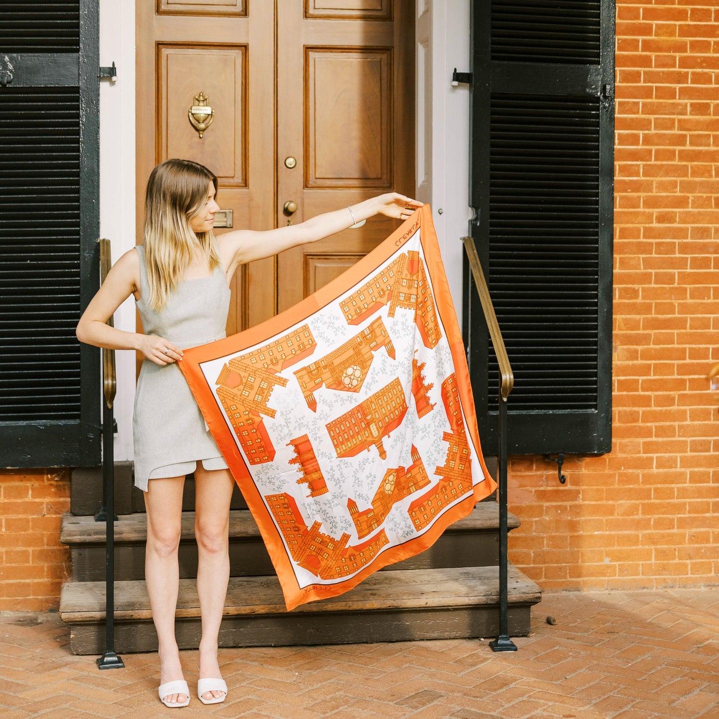 THE PTON IVY SCARF
